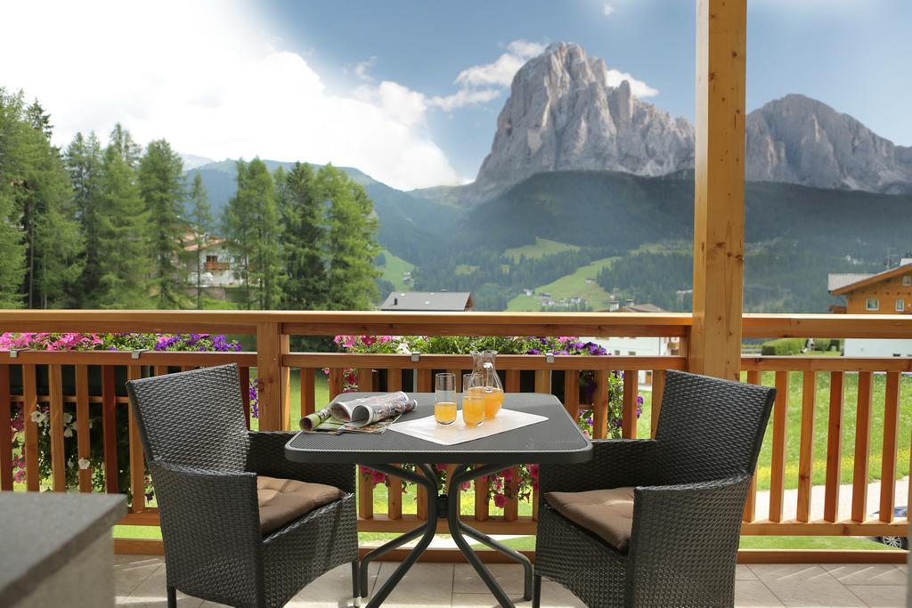 Apartments La Mana Santa Cristina Val Gardena Exterior photo